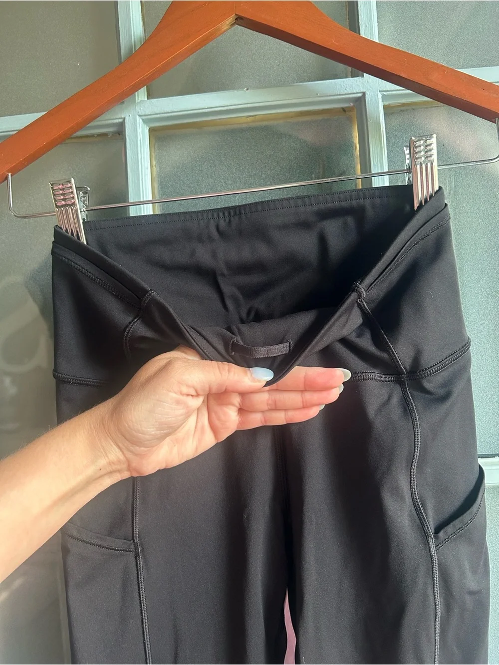 Lululemon Fast & Free 7/8 Tight II *Nulux 25" Legging Black (First Release) 4 - Picture 6 of 8